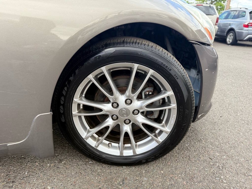 Used 2011 INFINITI G37 x Sedan w/ Premium Pkg AWD/4WD image 19