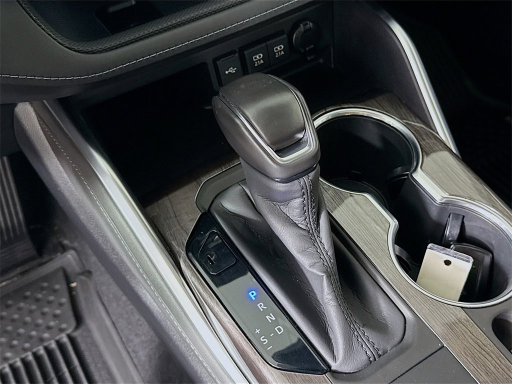 Used 2020 Toyota Highlander Limited image 22