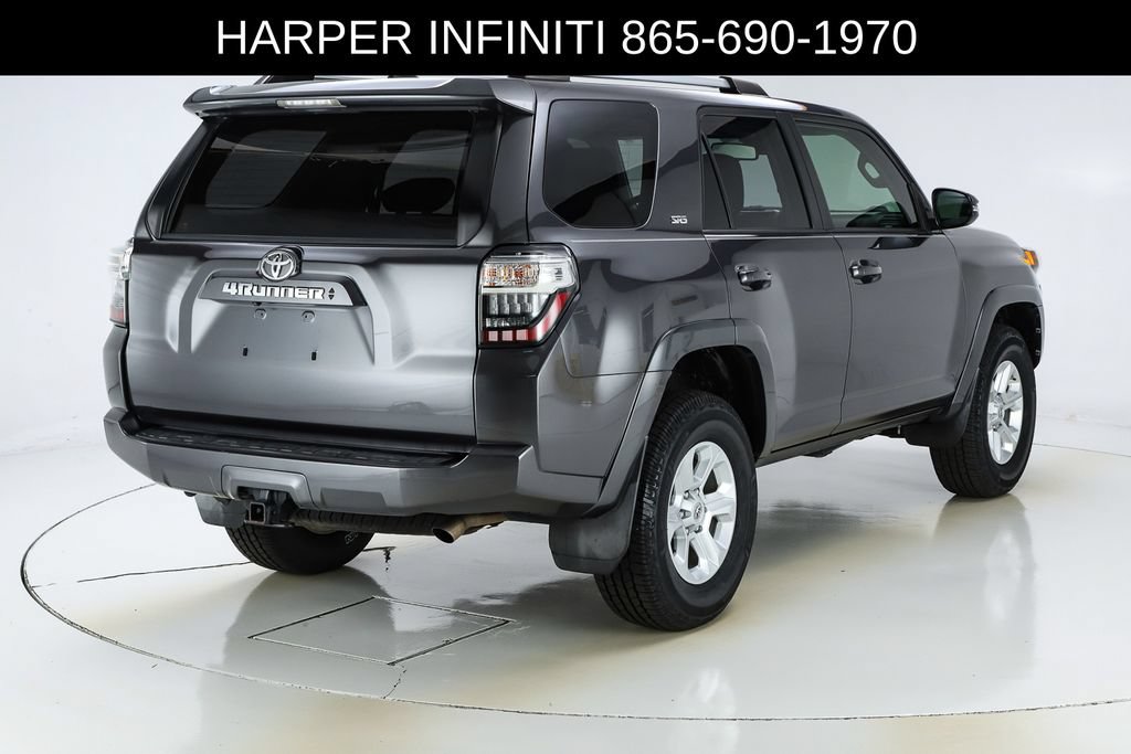 Used 2020 Toyota 4Runner SR5 Premium w/ Moonroof Package AWD/4WD image 10