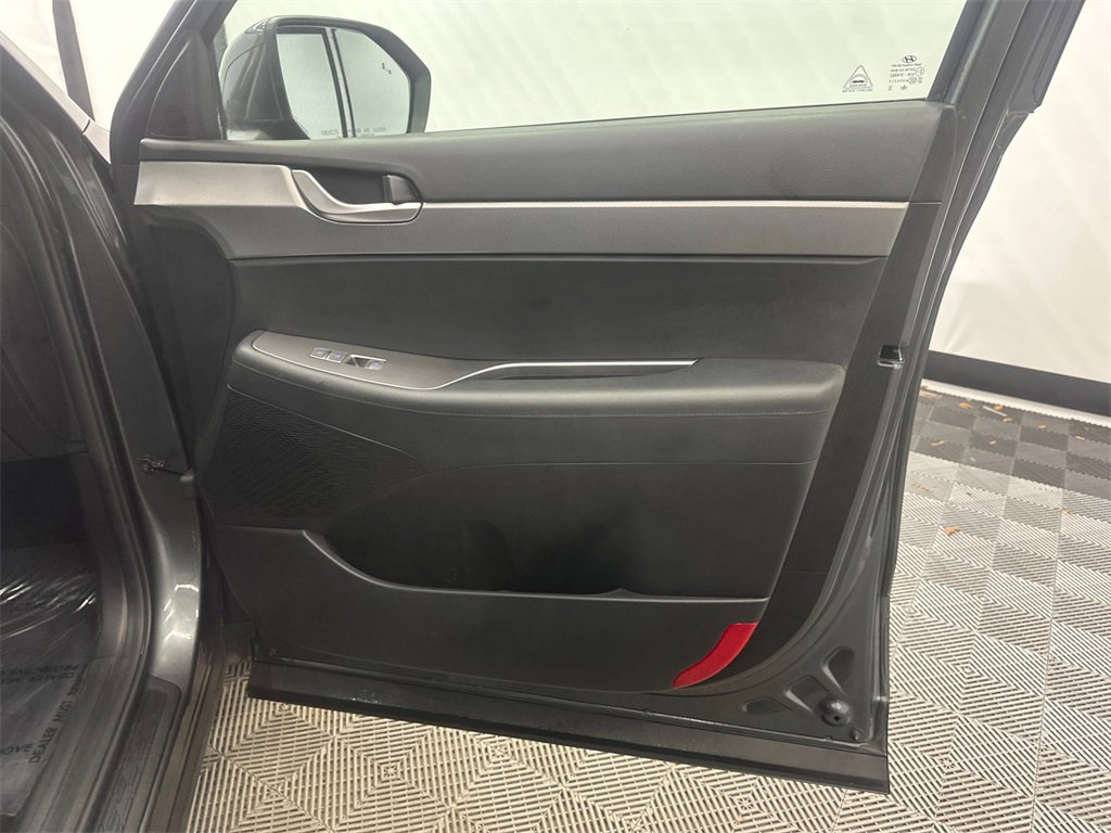 Used 2022 Hyundai Palisade SEL w/ Cargo Package image 15