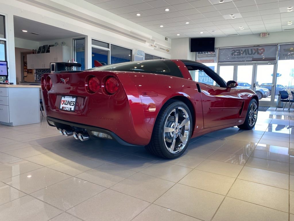 Used 2009 Chevrolet Corvette Coupe w/ Preferred Equipment Group image 8