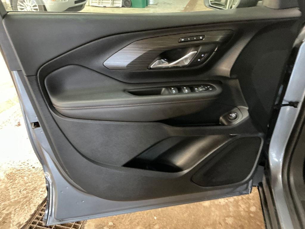 Used 2020 GMC Terrain SLT w/ Preferred Package AWD/4WD image 15