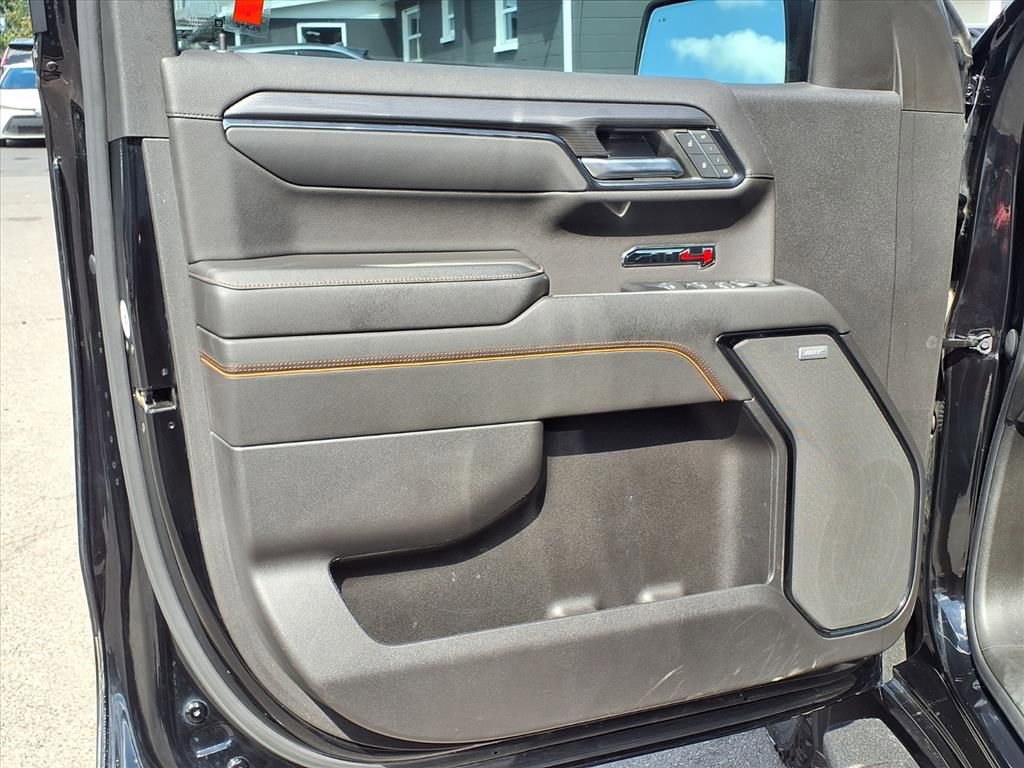 Used 2022 GMC Sierra 1500 AT4 w/ AT4 Premium Package image 27