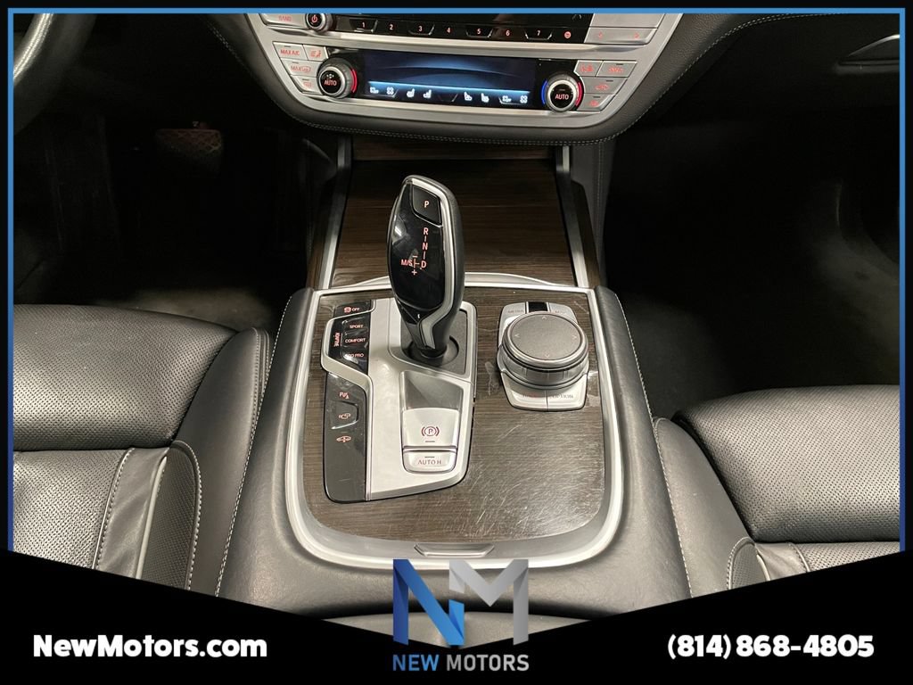 Used 2022 BMW 750Li xDrive AWD/4WD image 11