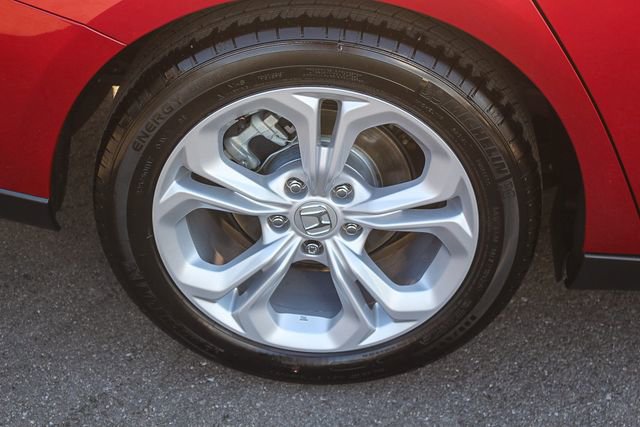 Used 2025 Honda Accord LX image 12