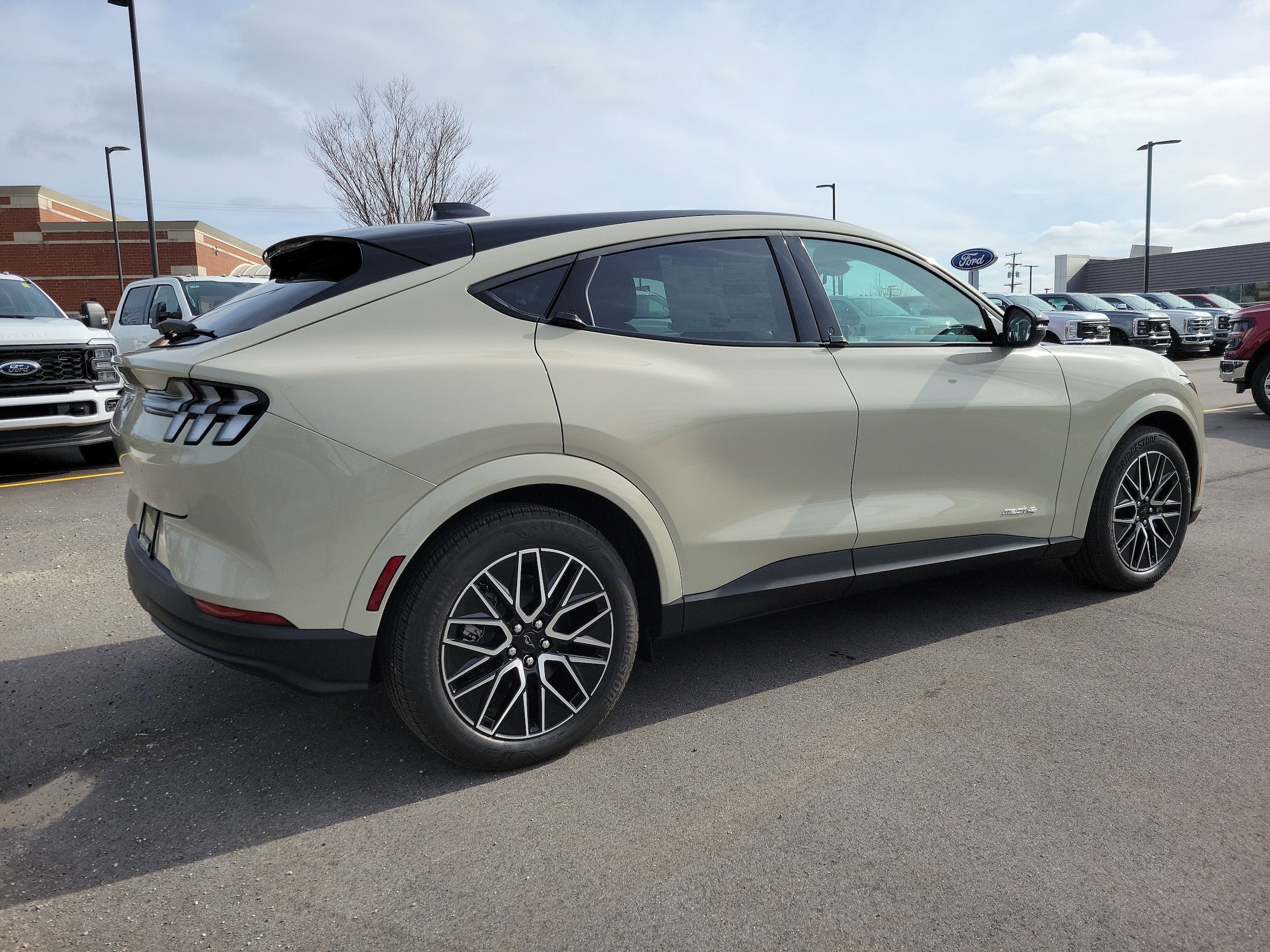 New 2026 Ford Mustang Mach-E Premium AWD/4WD image 4