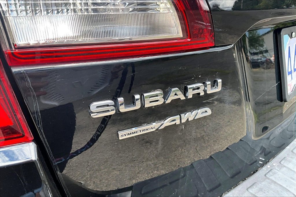 Used 2015 Subaru Outback 2.5i Limited AWD/4WD image 11