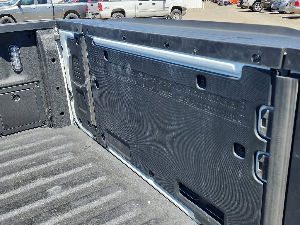 Used 2025 Ford F150 King Ranch w/ FX4 Off-Road Package image 12