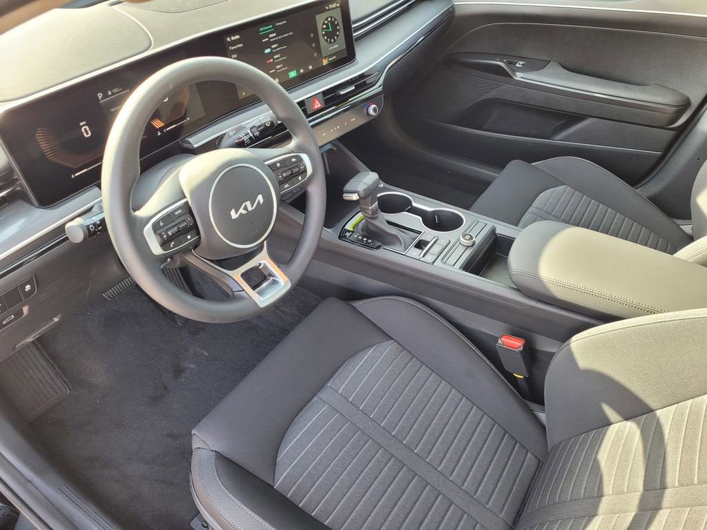 Used 2026 Kia K5 LXS image 8