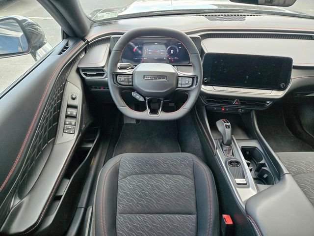 New 2026 Dodge Charger R/T AWD/4WD image 8