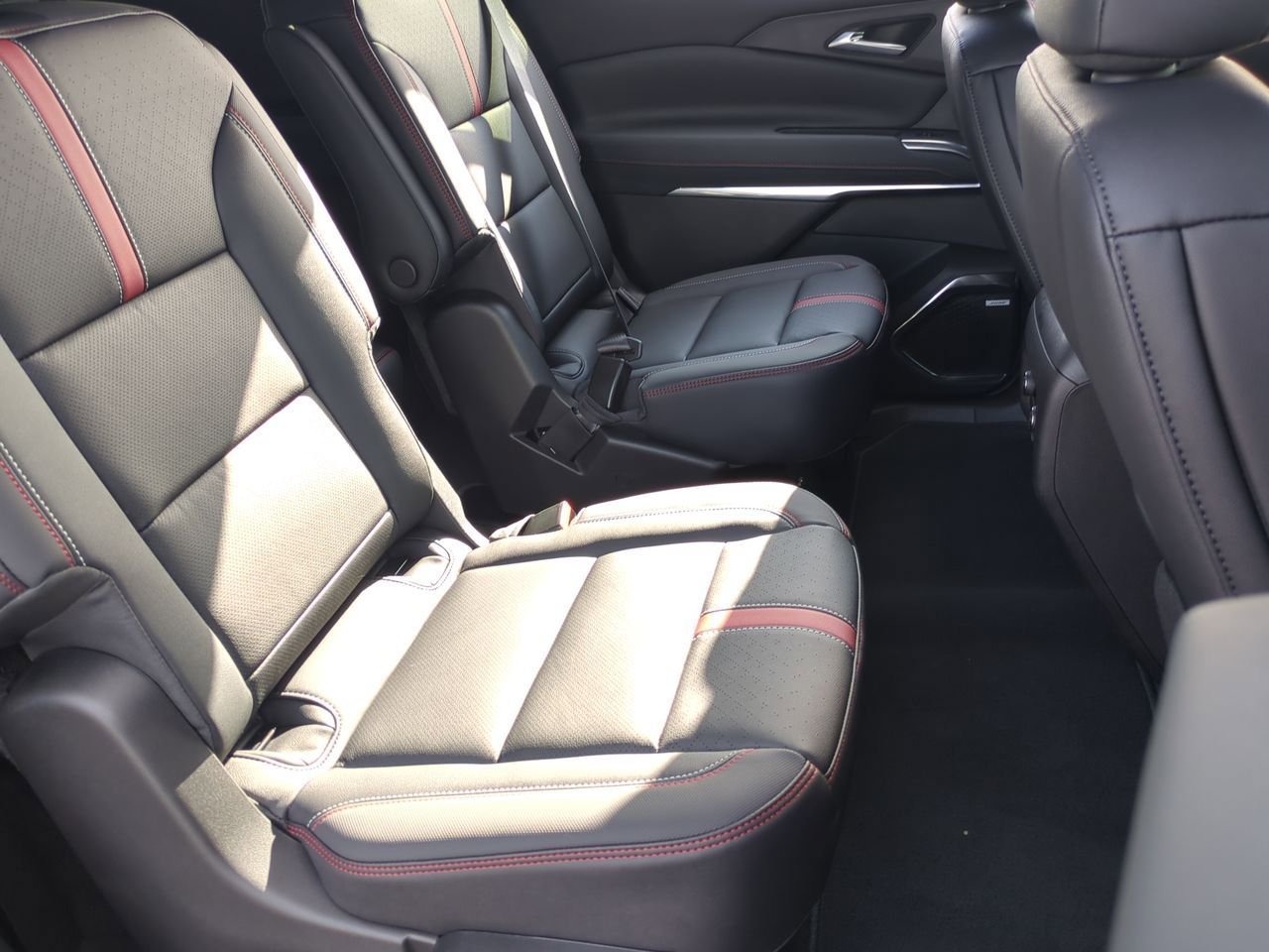 New 2026 Chevrolet Traverse RS AWD/4WD image 28