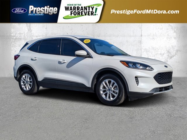 Certified 2020 Ford Escape SE image 1