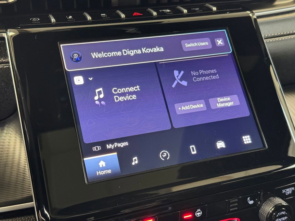 Used 2025 Jeep Grand Cherokee Laredo X w/ Luxury Tech Group I image 39