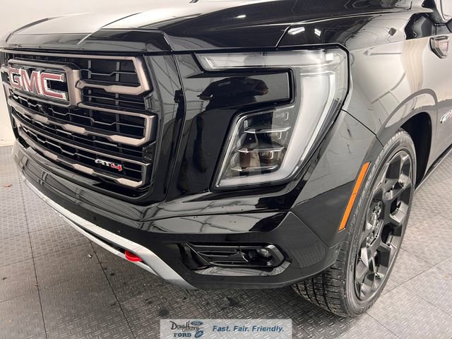 Used 2025 GMC Yukon XL AT4 Ultimate image 10