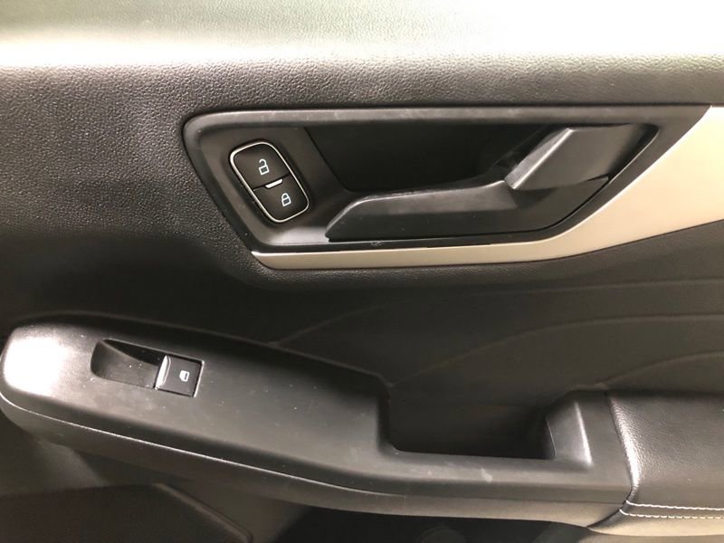 Used 2022 Ford Escape SE w/ Cold Weather Package image 14