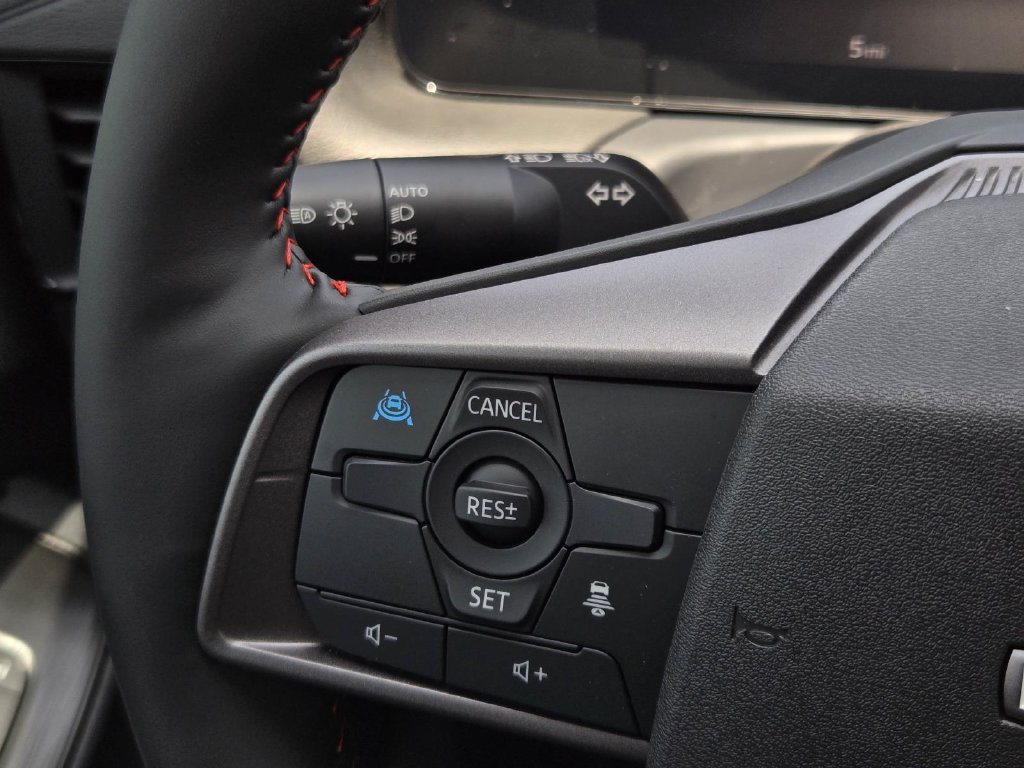 New 2026 Nissan Sentra SR w/ SR Premium Package FWD image 26