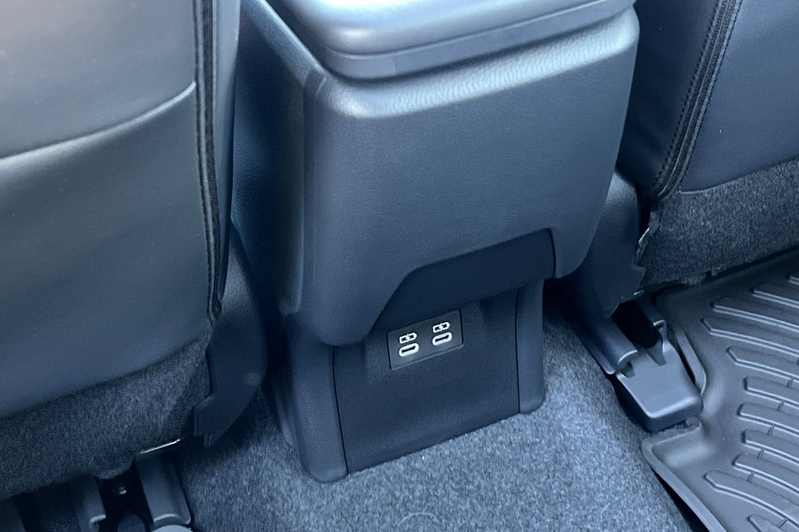 New 2026 Toyota Prius Limited w/ Limited Premium Package FWD image 15