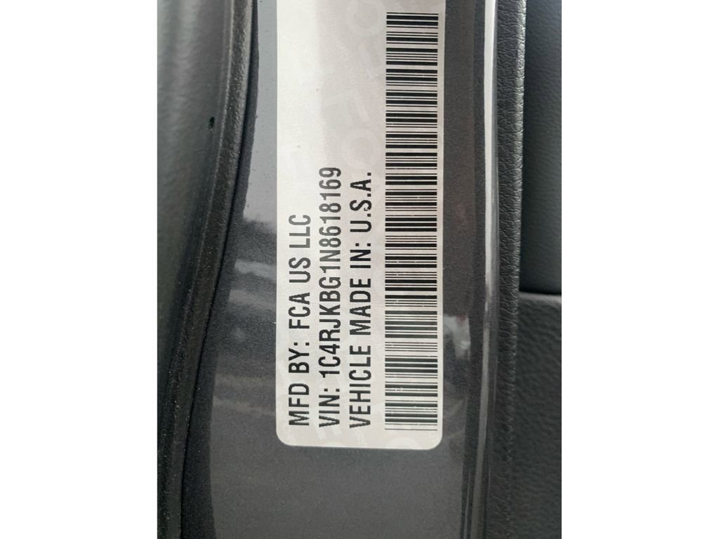 Used 2022 Jeep Grand Cherokee L Limited image 16