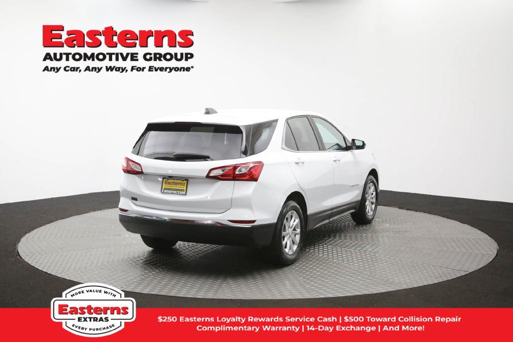 Used 2021 Chevrolet Equinox LT FWD image 39