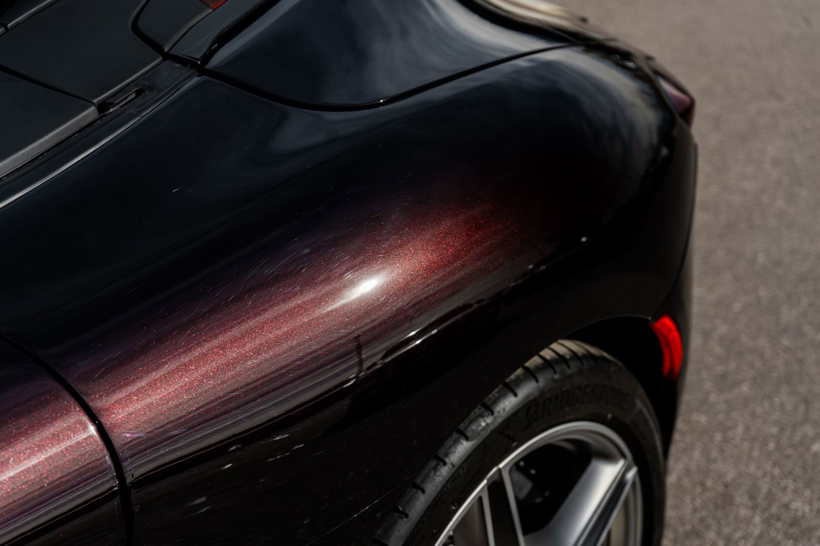 Used 2024 Ferrari Roma image 9