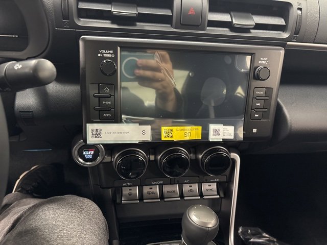 New 2025 Toyota GR86 Premium image 20