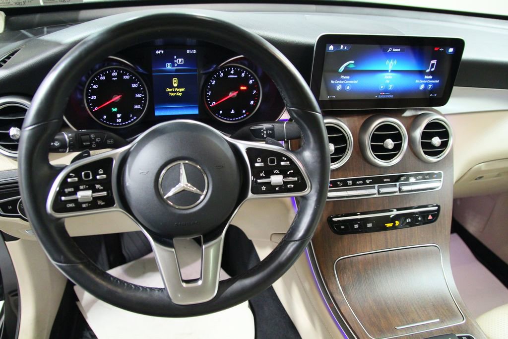 Used 2020 Mercedes-Benz GLC 300 4MATIC image 17
