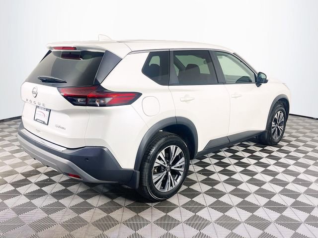 Used 2022 Nissan Rogue SV image 8