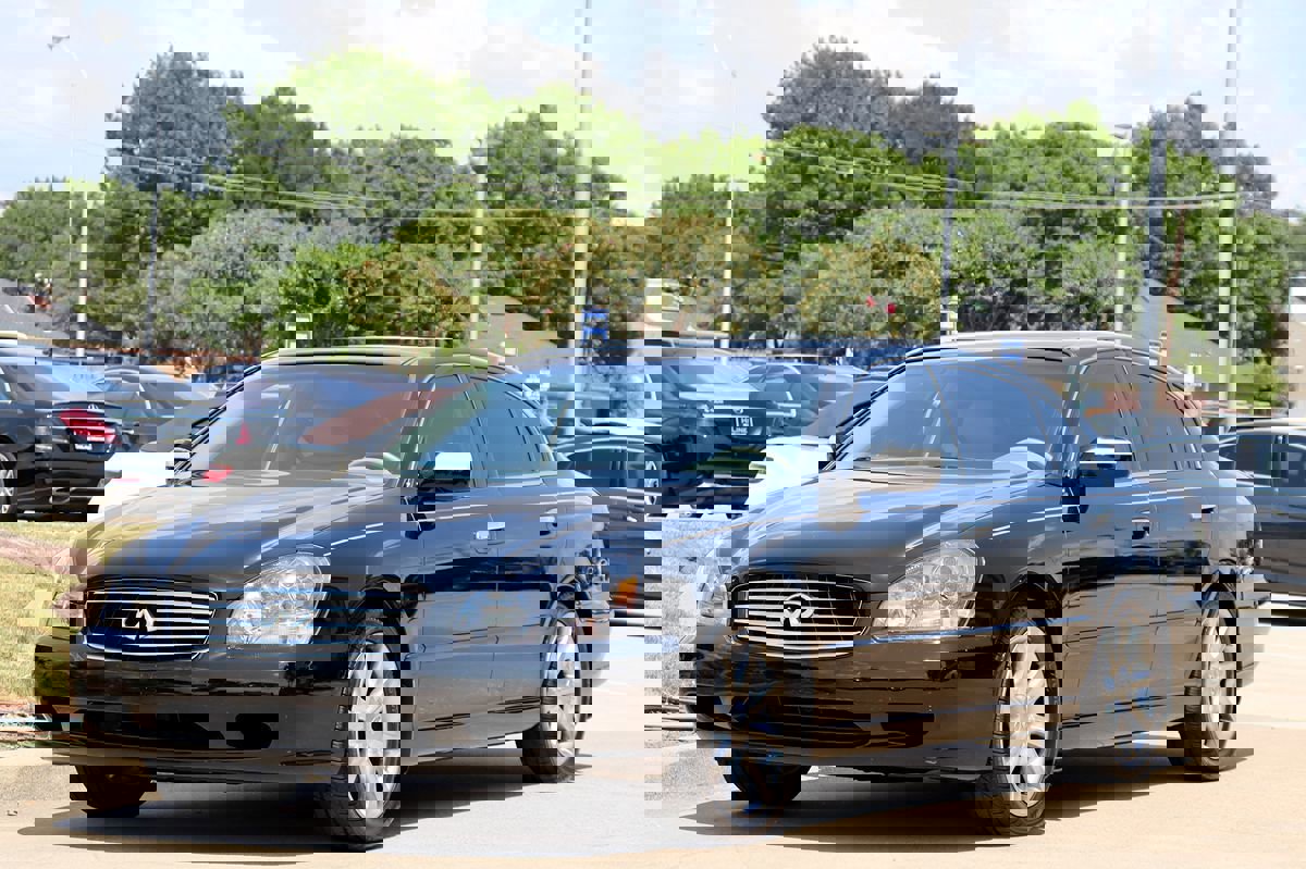 Used 2004 INFINITI Q45 Premium image 4