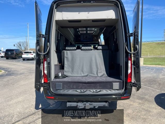 Used 2023 Mercedes-Benz Sprinter 3500 image 36