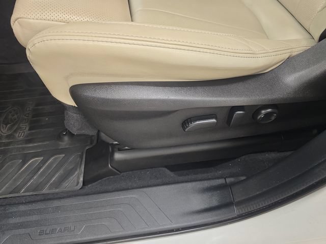 Used 2022 Subaru Ascent Limited w/ Technology Package AWD/4WD image 37