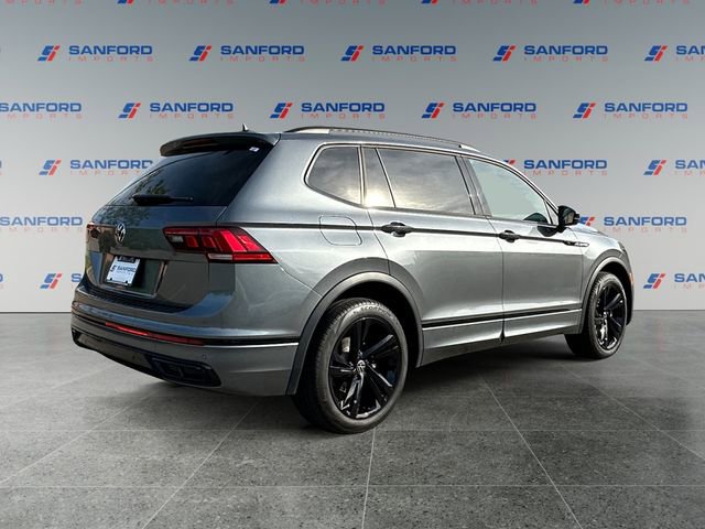 Used 2023 Volkswagen Tiguan SE R-Line AWD/4WD image 5