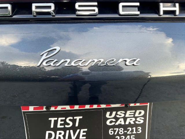 Used 2021 Porsche Panamera RWD image 25