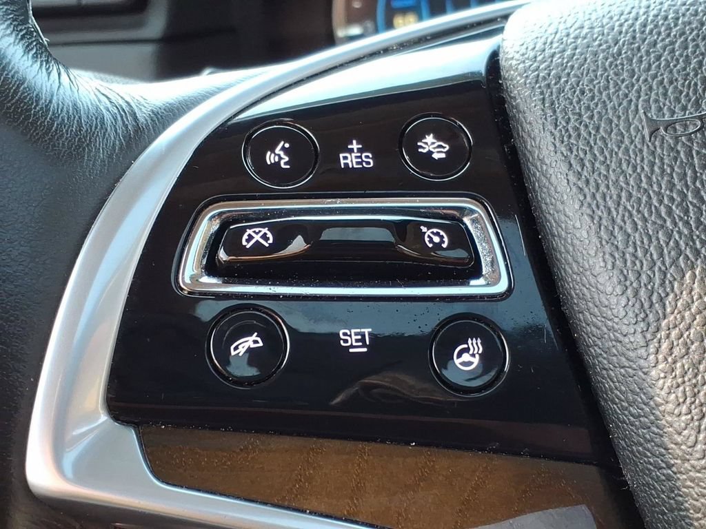 Used 2019 Cadillac Escalade Premium Luxury w/ LPO, Radiant Package AWD/4WD image 25