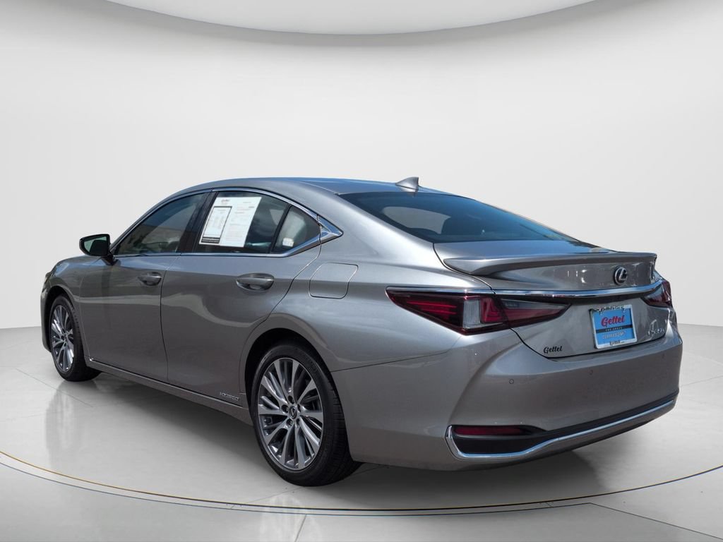 Used 2021 Lexus ES 300h w/ Premium Package FWD image 6