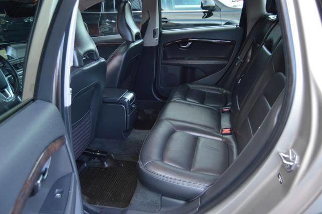 Used 2016 Volvo XC70 T5 Premier w/ Proximity Package image 49
