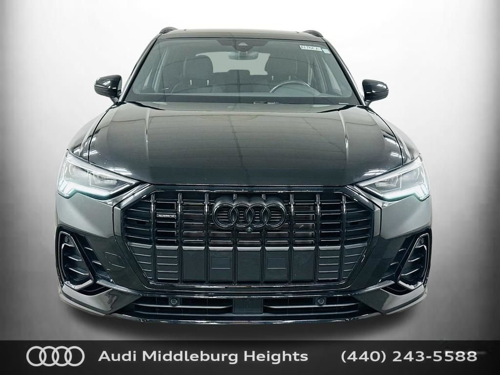 Certified 2023 Audi Q3 2.0T Premium Plus w/ Premium Plus Package AWD/4WD image 2