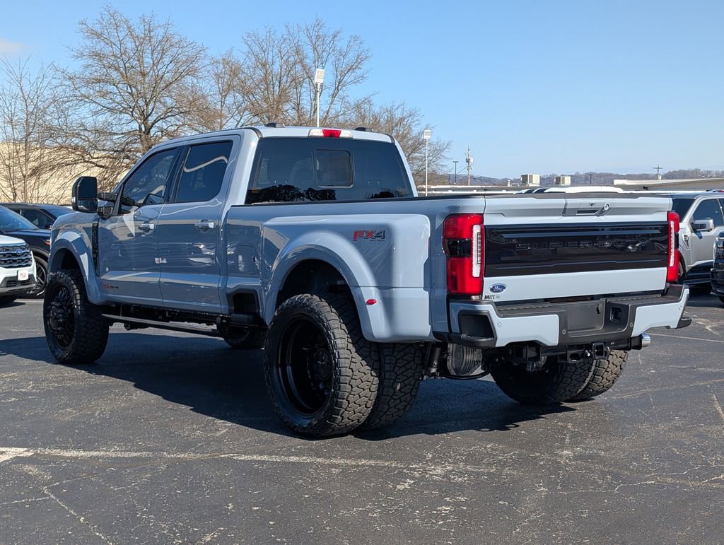 New 2026 Ford F450 Platinum w/ FX4 Off-Road Package image 4