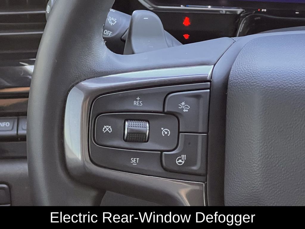 Used 2025 Chevrolet Silverado 1500 ZR2 w/ Technology Package image 16