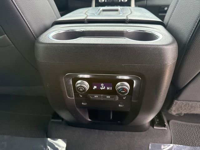 Used 2022 GMC Yukon XL Denali image 54