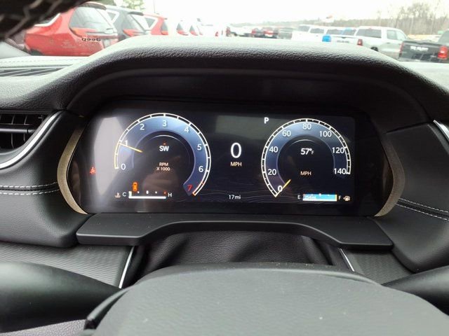 New 2025 Jeep Grand Cherokee Altitude image 15