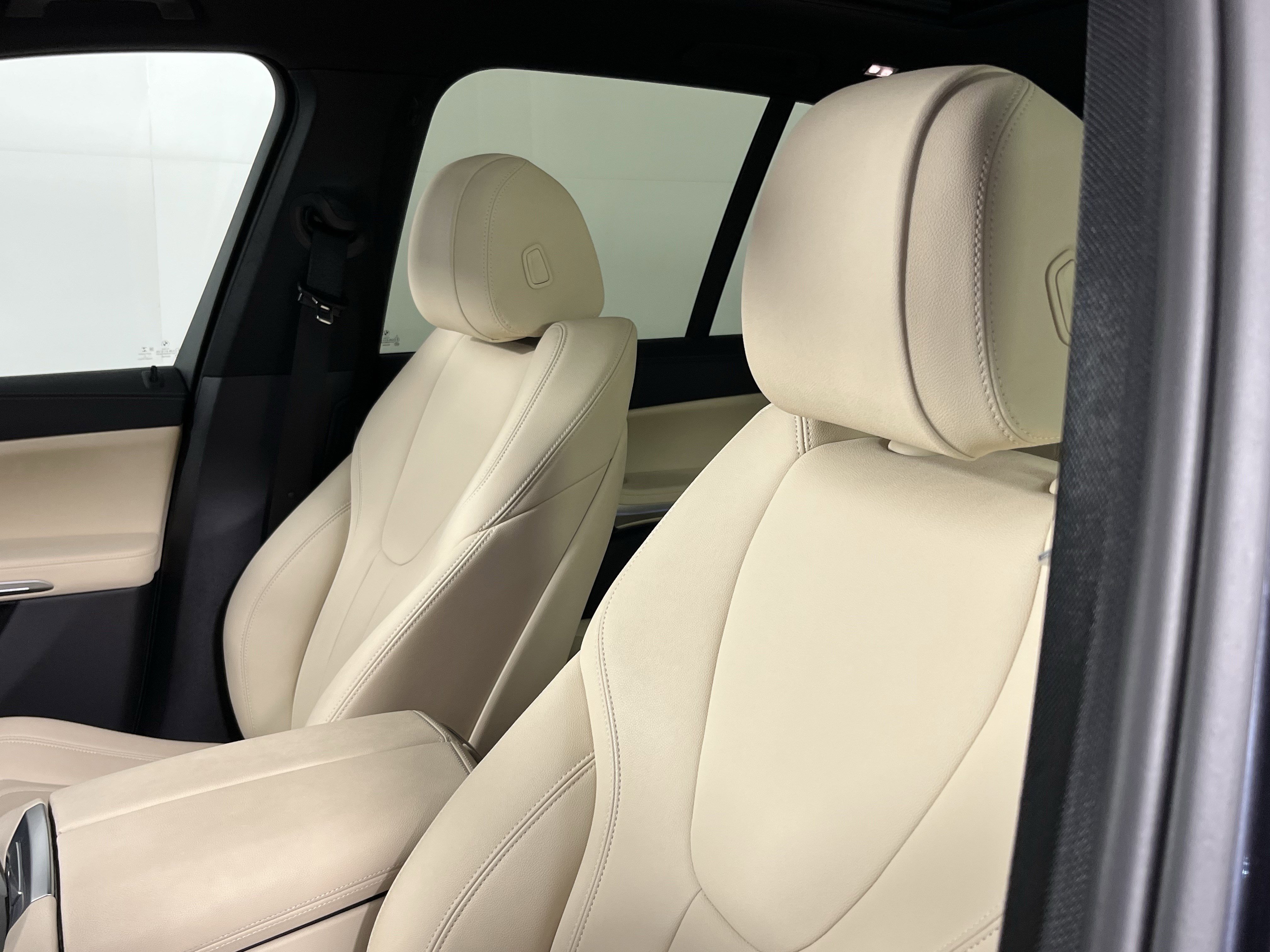 Used 2021 BMW X5 xDrive40i w/ Premium Package 2 image 19