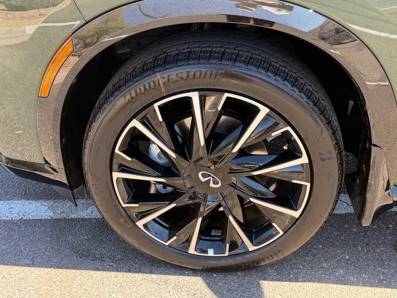 New 2027 INFINITI QX65 Autograph AWD/4WD image 10