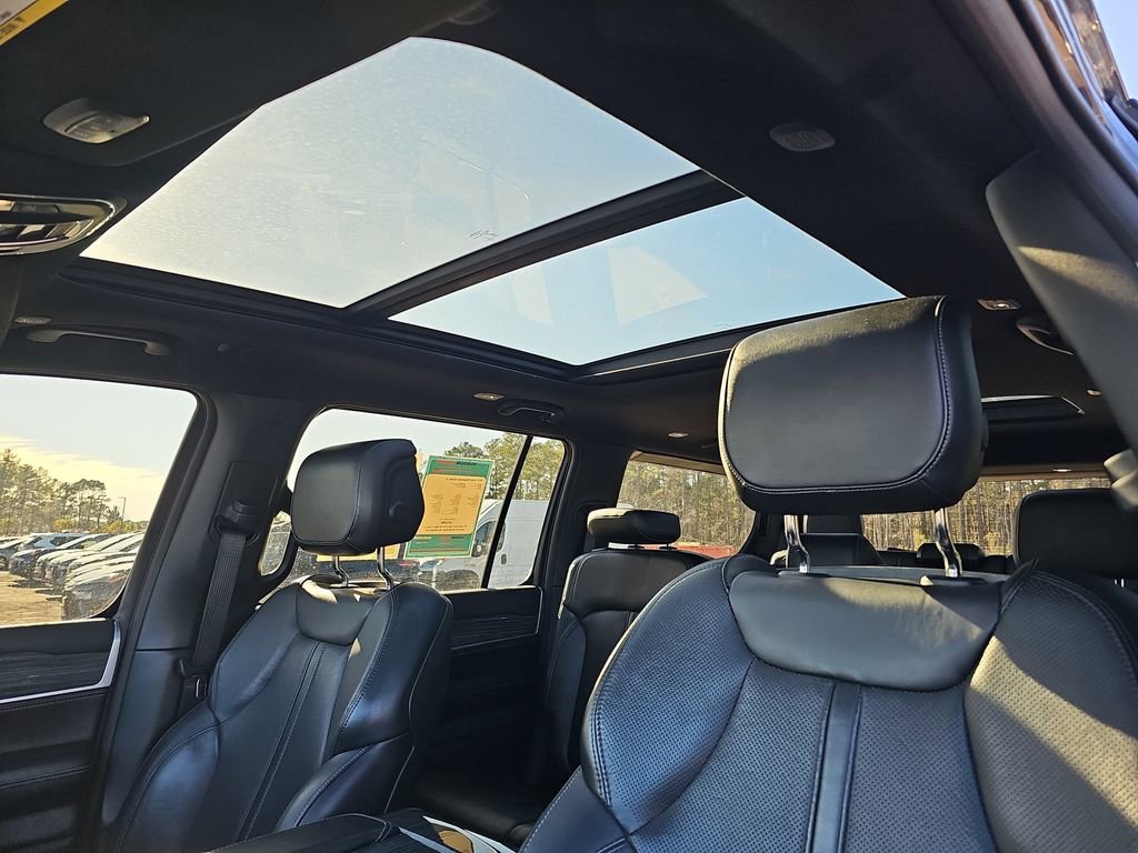 Used 2022 Jeep Wagoneer Series II w/ Premium Group I image 36