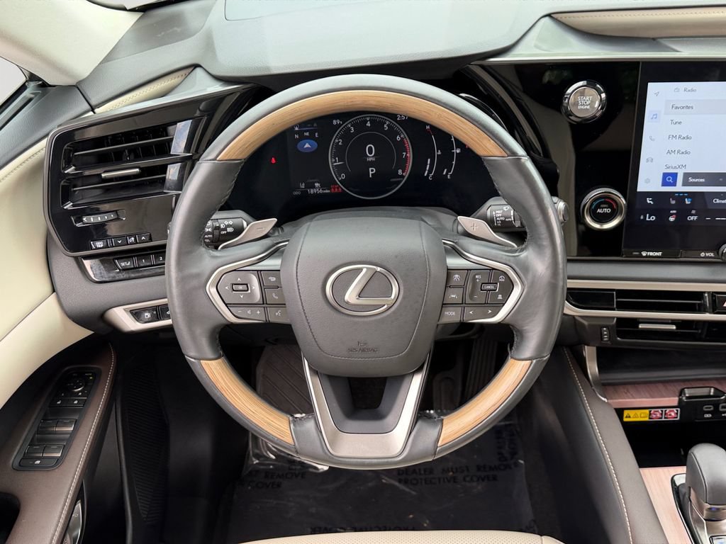 Certified 2023 Lexus RX 350 Premium w/ Accessory Package AWD/4WD image 17
