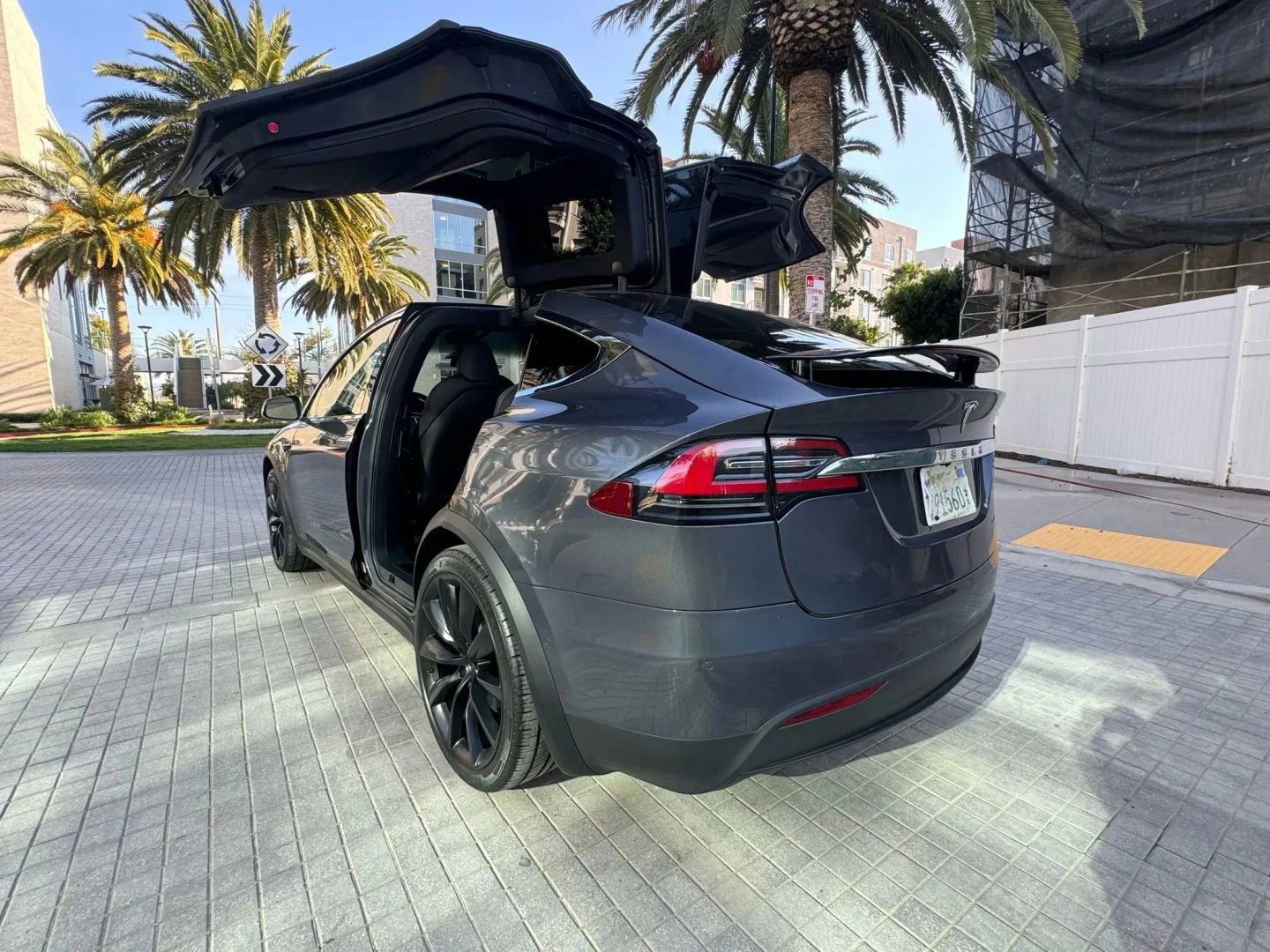 Used 2020 Tesla Model X Performance AWD/4WD image 7