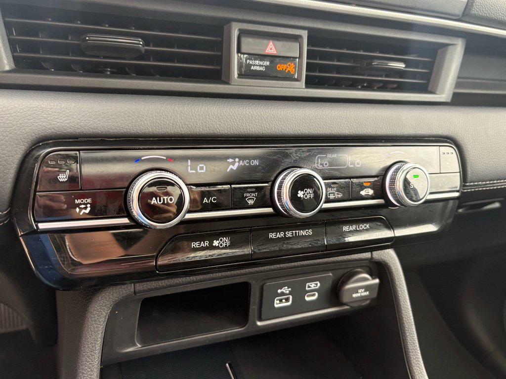 Certified 2025 Honda Pilot Touring image 21