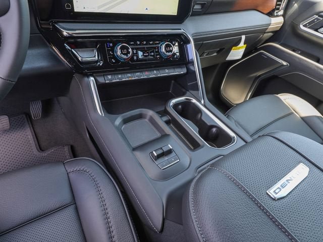 New 2026 GMC Sierra 2500 Denali w/ Denali Reserve Package AWD/4WD image 21