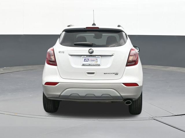 Used 2022 Buick Encore Preferred image 12