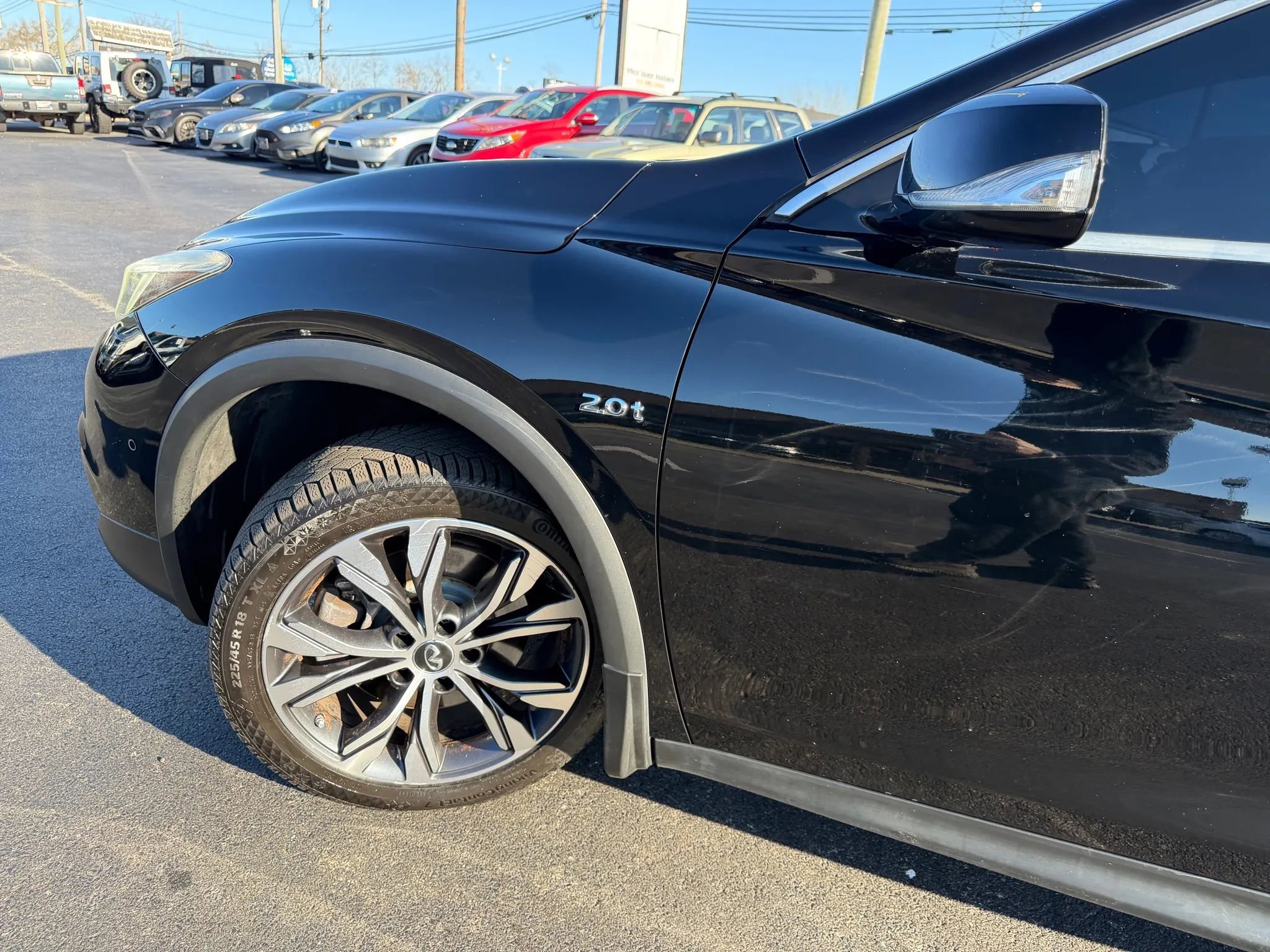 Used 2018 INFINITI QX30 Premium w/ Navigation Package image 42