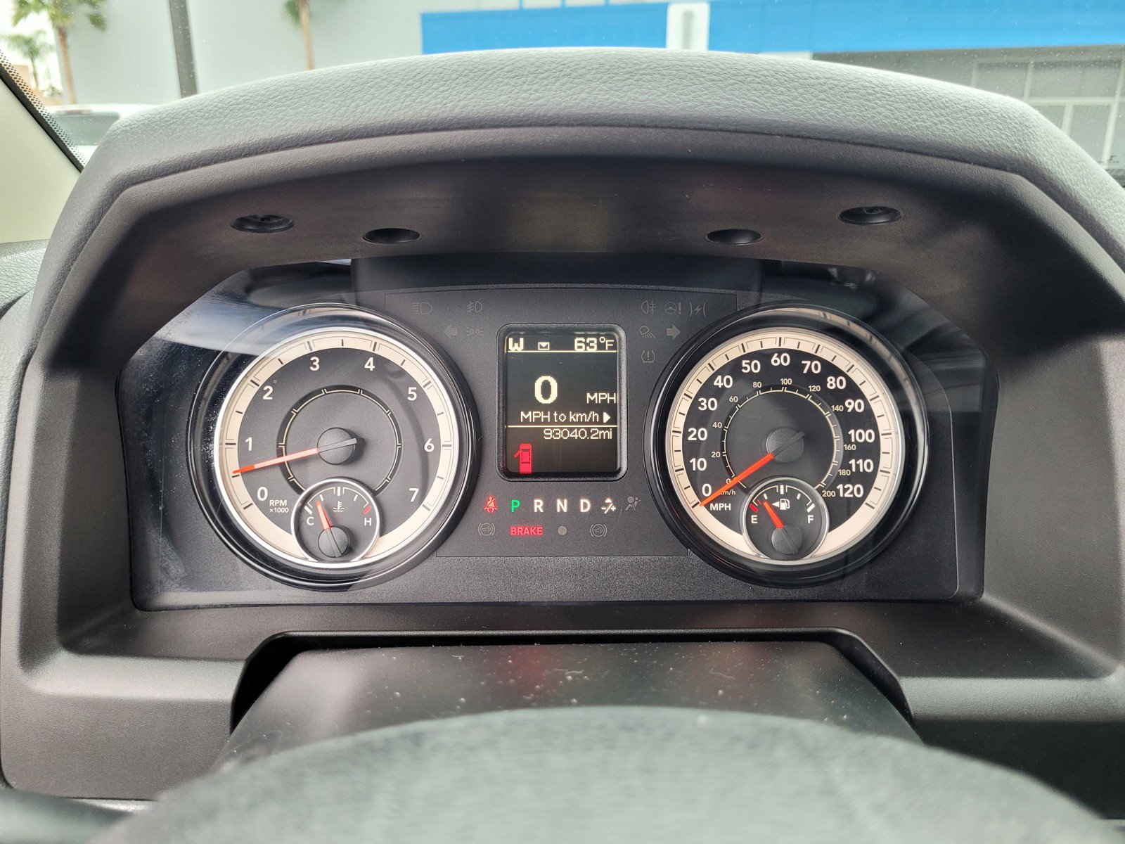 Used 2018 RAM 1500 Classic SLT AWD/4WD image 23